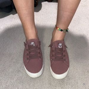 Roxy sneakers
